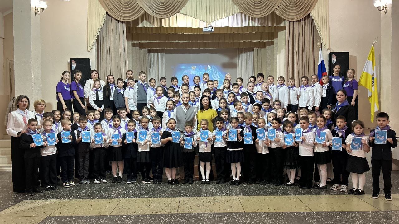 ТОРЖЕСТВЕННАЯ ЦЕРЕМОНИЯ ПОСВЯЩЕНИЯ В «ОРЛЯТА РОССИИ»