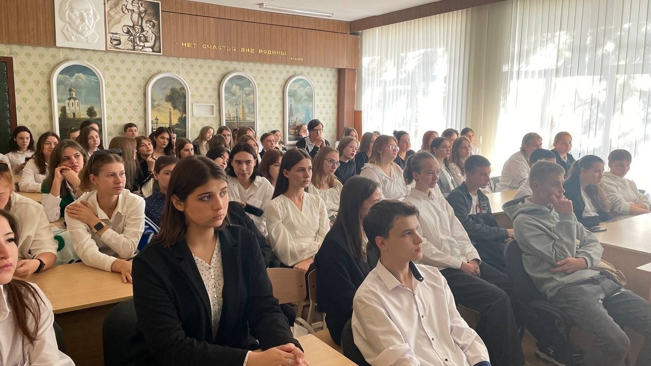 &quot;Разговоры о важном&quot; прошли в Филиале СГПИ в г. Железноводске и Базовой общеобразовательной школе